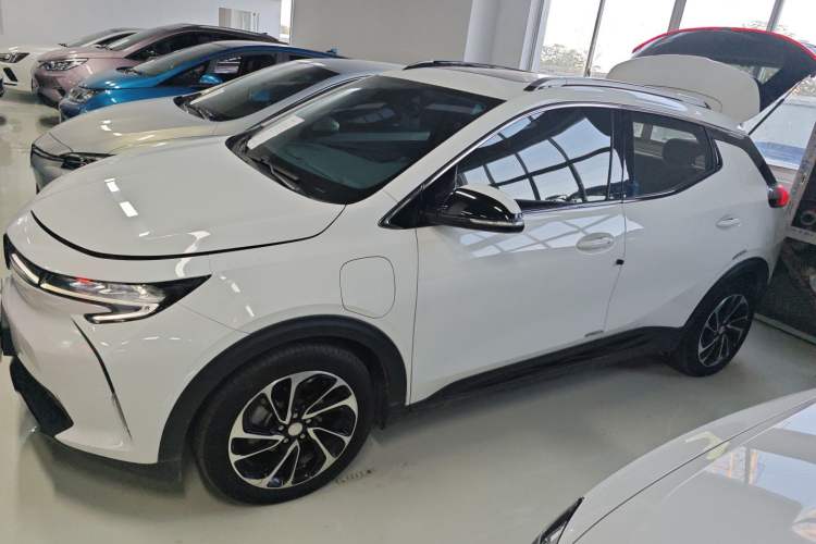 Used Buick Velite 7 2020 652E Connected Smart Edition Left Side