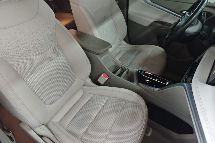 Used Buick Velite 7 2020 652E Connected Smart Edition Right Front Seat