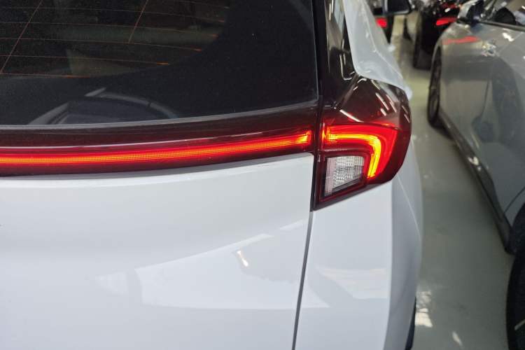 Used Buick Velite 7 2020 652E Connected Smart Edition Right Rear Taillight