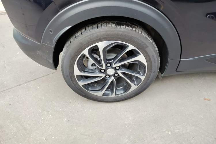 Used Buick Velite 7 2022 652E Connected Smart Version Right Rear Wheel Hub