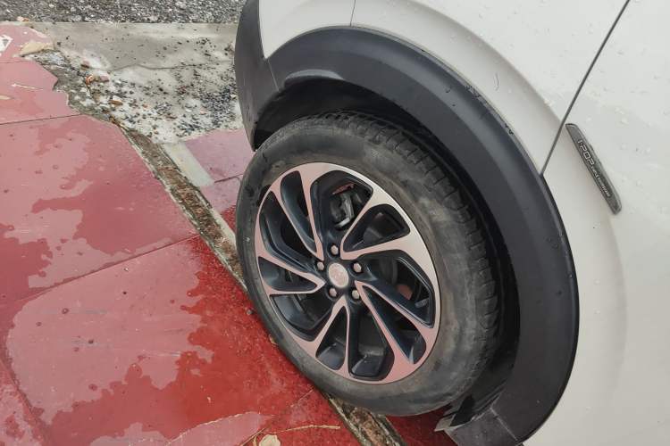 Used Buick Velite 7 2022 652E Connected Smart Edition Exterior 8
