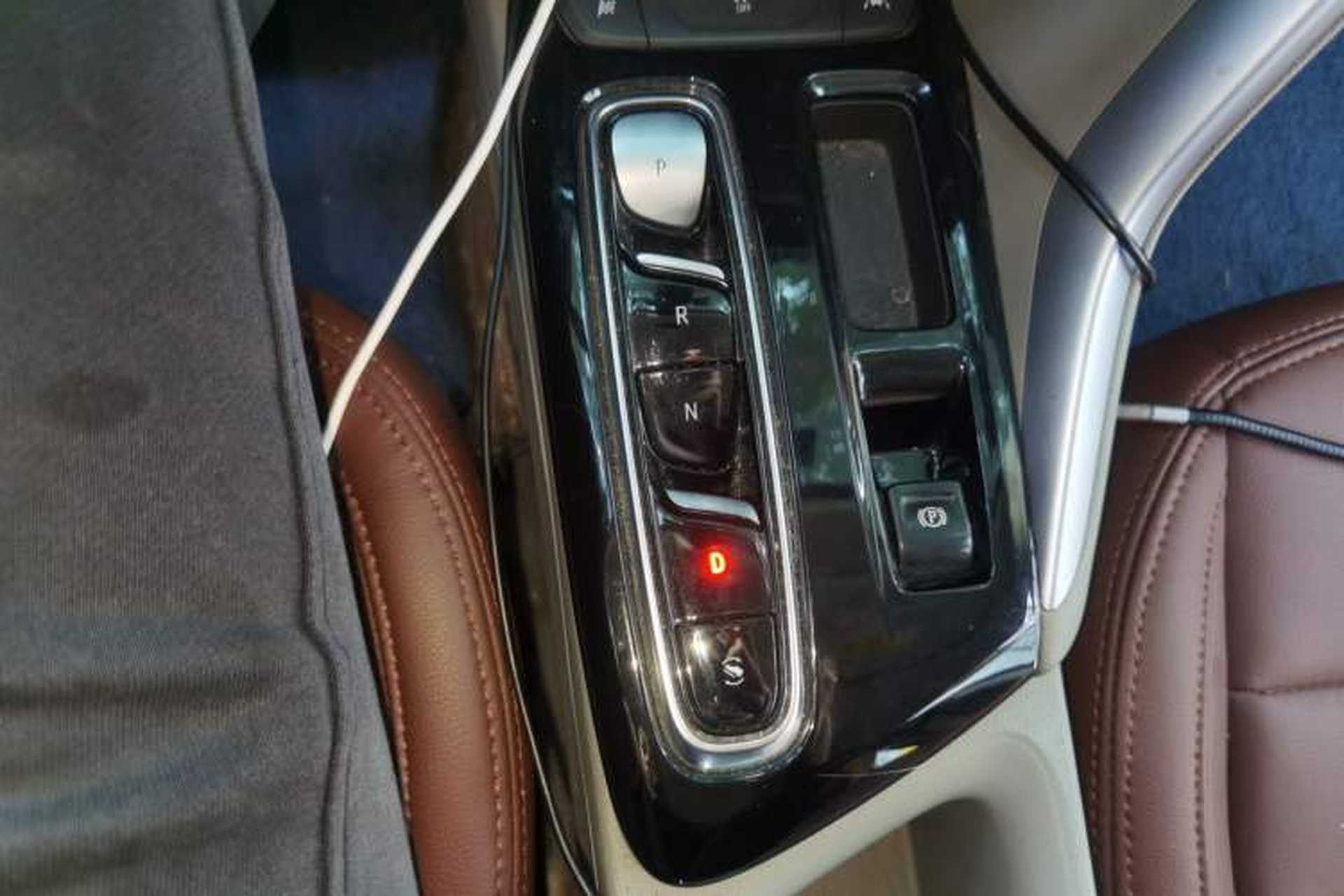Used Buick Velite 7 2022 652E Connected Smart Edition Gear Lever