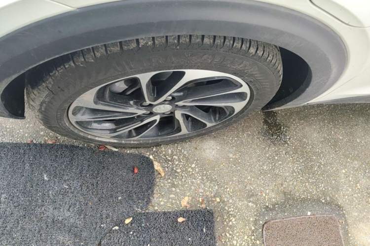 Used Buick Velite 7 2022 652E Connected Smart Version Left Front Wheel Hub