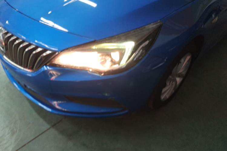 Used Buick Verano 2016 Hatchback 15S Automatic Leading Model Left Front Headlight
