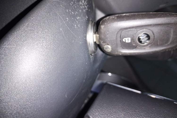Used Buick Verano 2016 Hatchback 15S Automatic Leading Model Vehicle Key