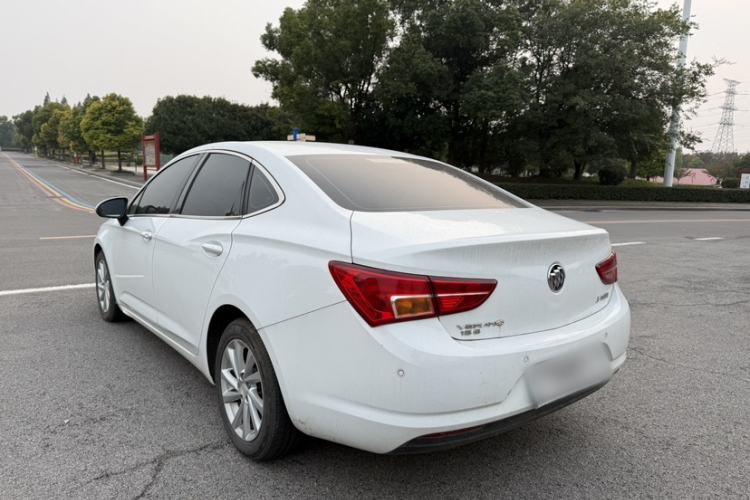 Used Buick Verano 2015 Sedan 15S Manual Entry-Level Model Exterior 3