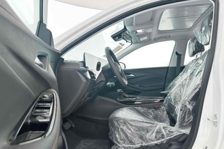 Used Buick Verano 2023 Pro Enjoyment Edition Interior 2