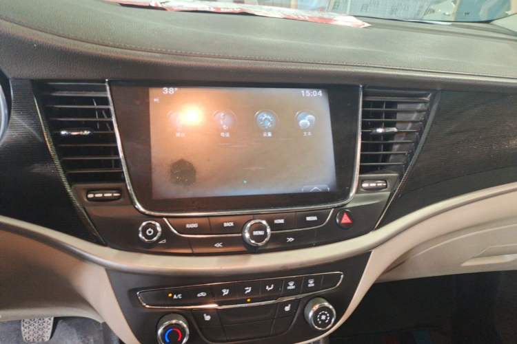 Used Buick Verano 2015 Sedan 15S Manual Leading Model Audio And AC Panel