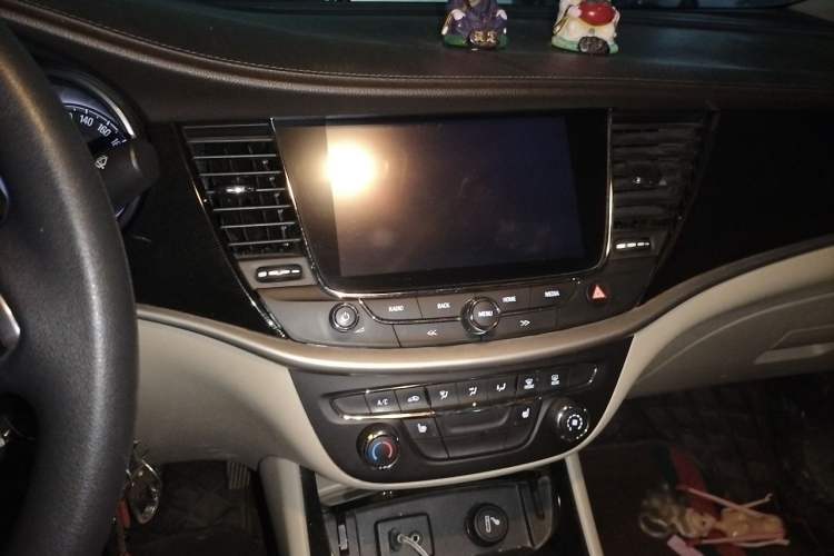 Used Buick Verano 2015 Sedan 15S Automatic Leading Model Audio And AC Panel