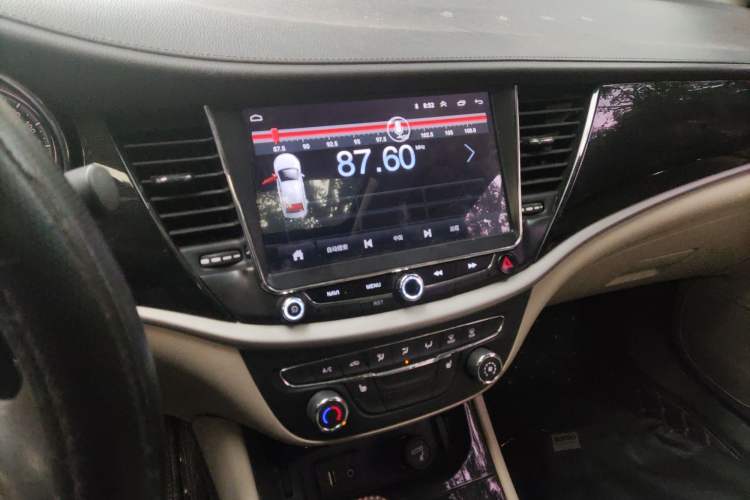 Used Buick Verano 2015 Sedan 15S Automatic Leading Model Audio And AC Panel