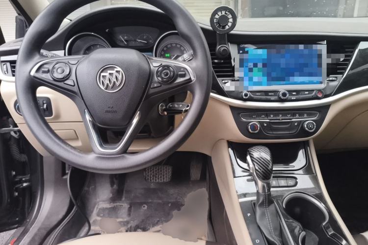 Used Buick Verano 2015 Sedan 15S Automatic Leading Model Center Console