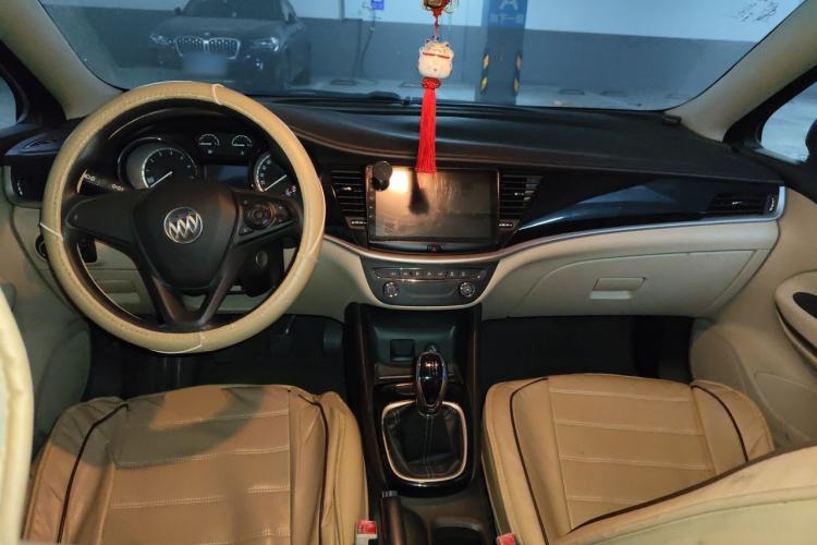 Used Buick Verano 2015 Sedan 15S Manual Entry-Level Model Center Console