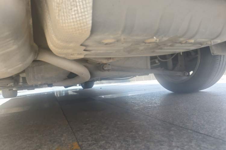 Used Buick Verano 2015 Sedan 15S Manual Entry-Level Model Chassis Rear Right