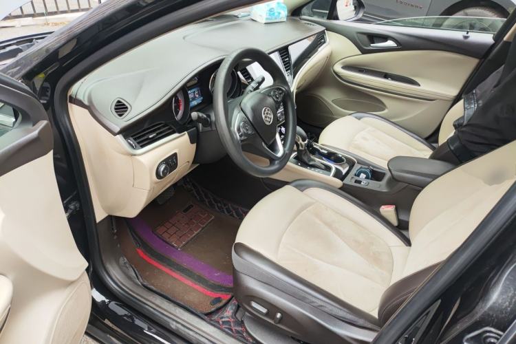Used Buick Verano 2015 Sedan 20T Dual-Clutch Elite Model Driver Seat