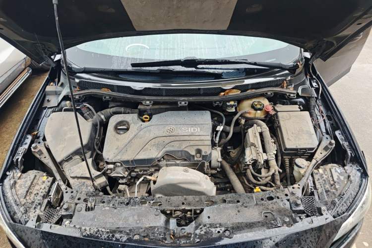 Used Buick Verano 2015 Sedan 15S Automatic Ambition Model Engine Bay