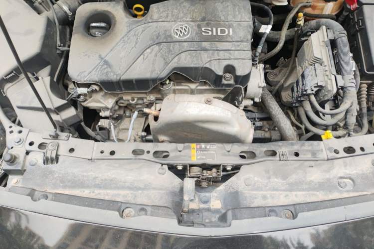 Used Buick Verano 2015 Sedan 20T Dual-Clutch Elite Model Engine Bay
