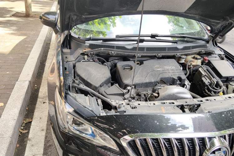 Used Buick Verano 2015 Sedan 15S Automatic Ambition Model Engine Bay Right
