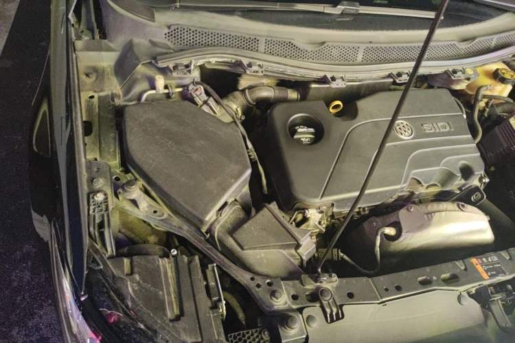 Used Buick Verano 2015 Sedan 15S Automatic Ambition Model Engine Bay Right