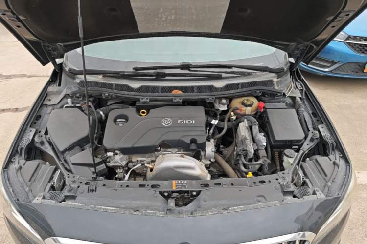Used Buick Verano 2015 Sedan 15S Automatic Leading Model Engine Bay