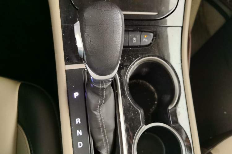 Used Buick Verano 2015 Sedan 15S Automatic Leading Model Gear Lever