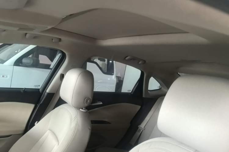 Used Buick Verano 2015 Sedan 15S Automatic Ambition Model Headliner