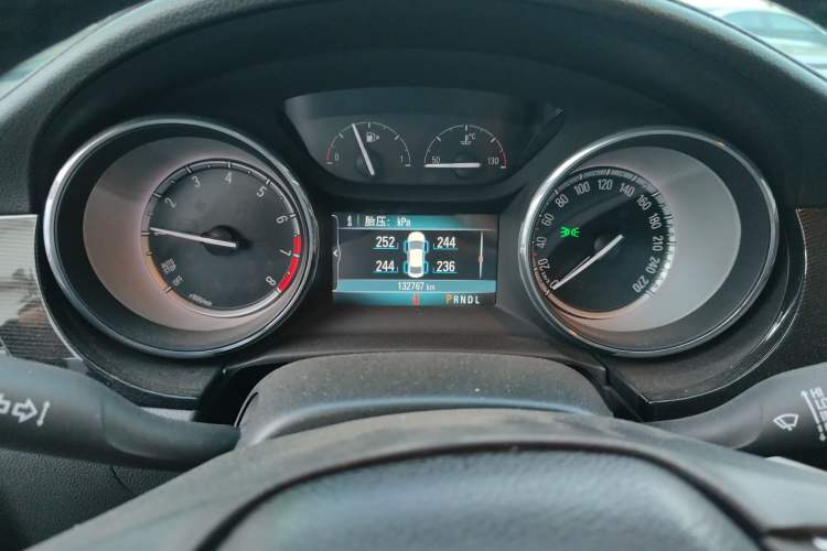 Used Buick Verano 2015 Sedan 20T Dual-Clutch Leading Model Instrument Cluster