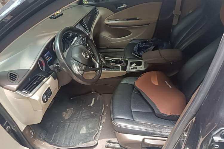 Used Buick Verano 2015 Sedan 15S Automatic Ambition Model Left Front Seat