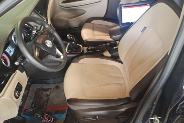 Used Buick Verano 2015 Sedan 15S Manual Leading Model Left Front Seat