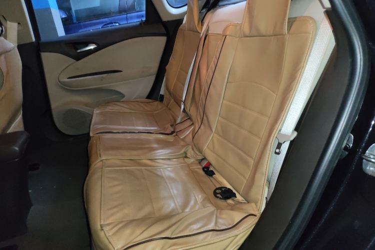 Used Buick Verano 2015 Sedan 15S Manual Entry-Level Model Left Rear Seat