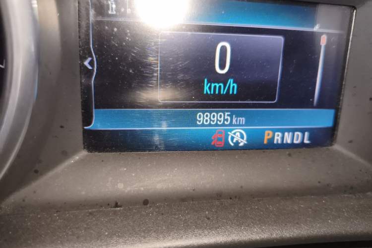Used Buick Verano 2015 Sedan 15S Automatic Leading Model Odometer Close Up