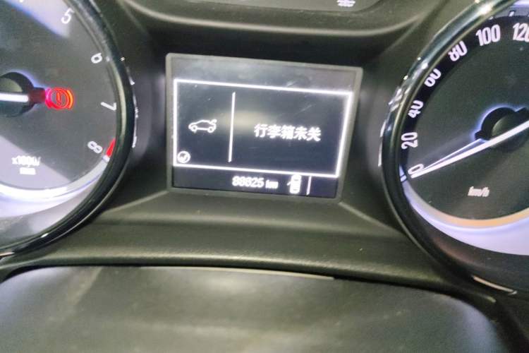 Used Buick Verano 2015 Sedan 15S Manual Entry-Level Model Odometer Close Up