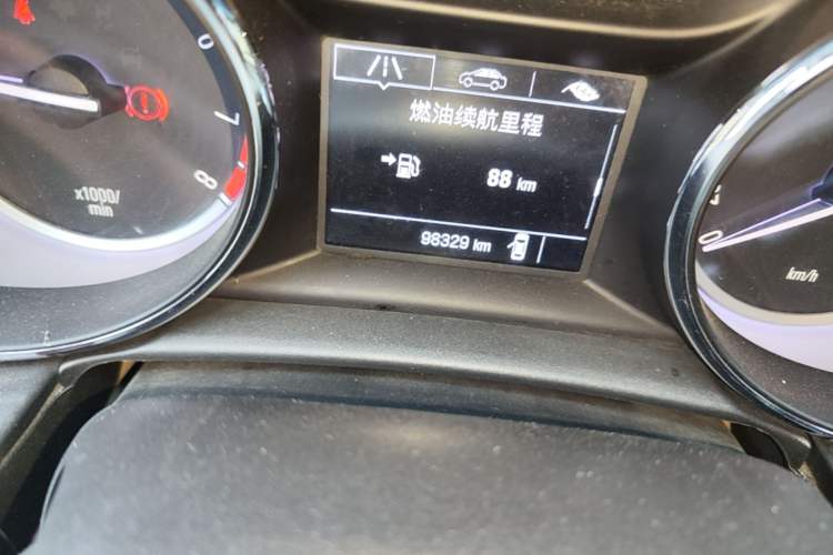 Used Buick Verano 2015 Sedan 15S Manual Entry-Level Model Odometer Close Up