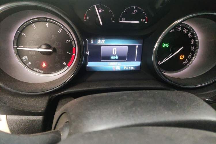 Used Buick Verano 2015 Sedan 15S Automatic Leading Model Odometer Close Up