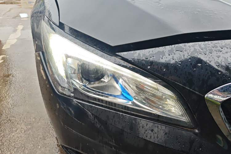 Used Buick Verano 2015 Sedan 15S Automatic Ambition Model Right Front Headlight