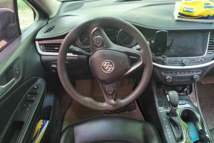Used Buick Verano 2015 Sedan 20T Dual-Clutch Leading Model Steering Wheel