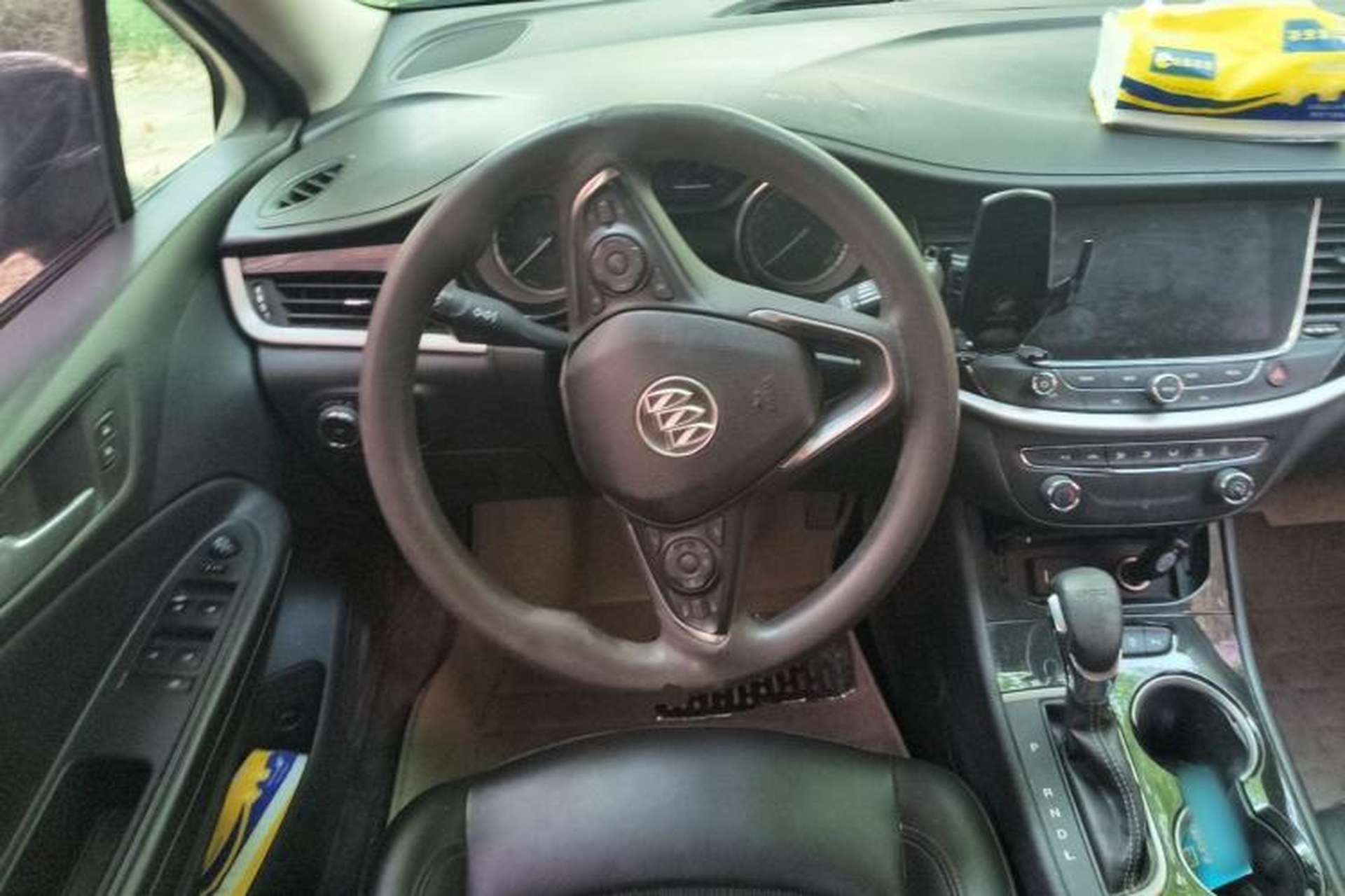 Used Buick Verano 2015 Sedan 20T Dual-Clutch Leading Model Steering Wheel