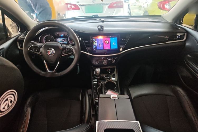 Used Buick Verano 2015 Sedan 20T Dual-Clutch Leading Model Center Console