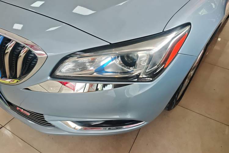 Used Buick Verano 2015 Sedan 20T Dual-Clutch Leading Model Left Front Headlight