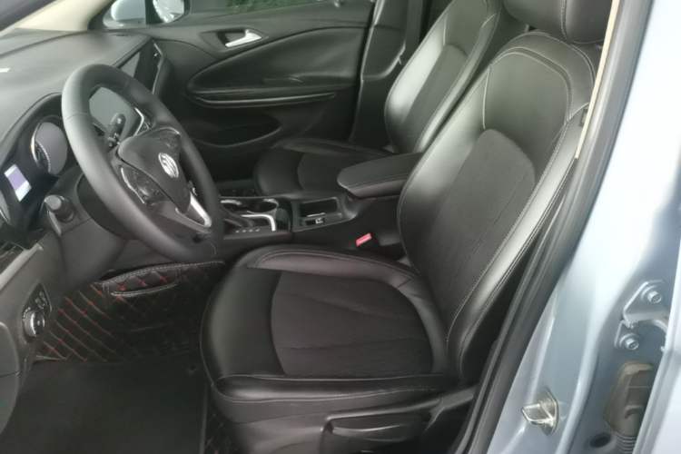 Used Buick Verano 2015 Sedan 20T Dual-Clutch Leading Model Left Front Seat