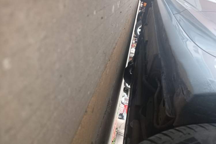 Used Buick Verano 2015 Sedan 20T Dual-Clutch Leading Model Left Side Sill