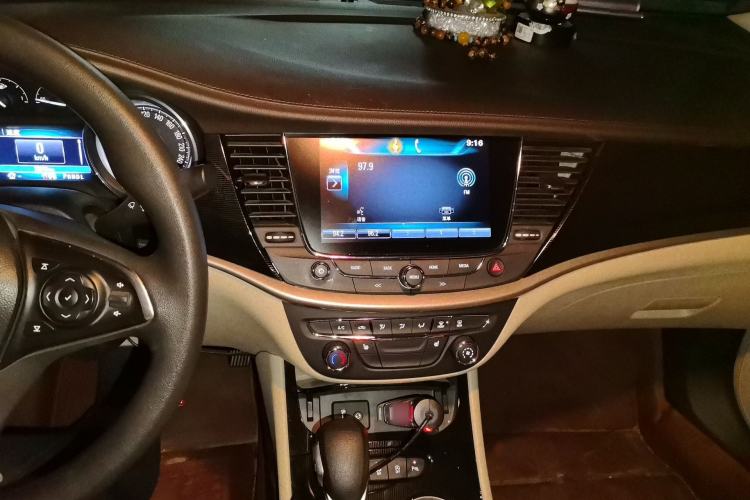 Used Buick Verano 2015 Sedan 15S Automatic Leading Model Audio And AC Panel