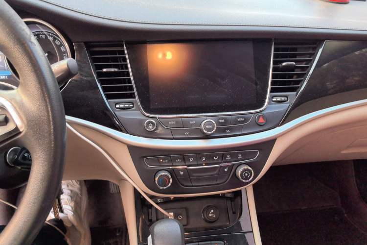 Used Buick Verano 2015 Sedan 15S Automatic Leading Model Audio And AC Panel