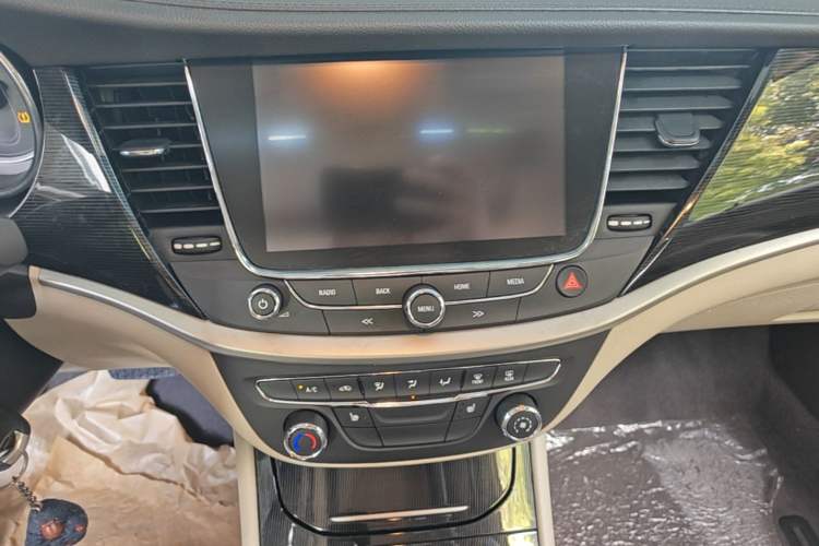 Used Buick Verano 2015 Sedan 15S Automatic Leading Model Audio And AC Panel