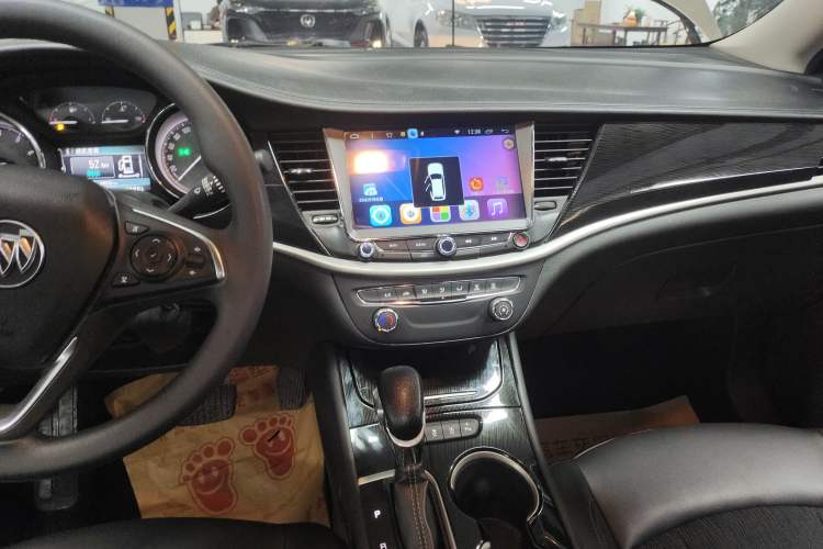 Used Buick Verano 2015 Sedan 20T Dual-Clutch Leading Model Audio And AC Panel