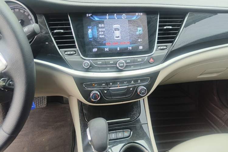 Used Buick Verano 2015 Sedan 15S Automatic Leading Model Audio And AC Panel