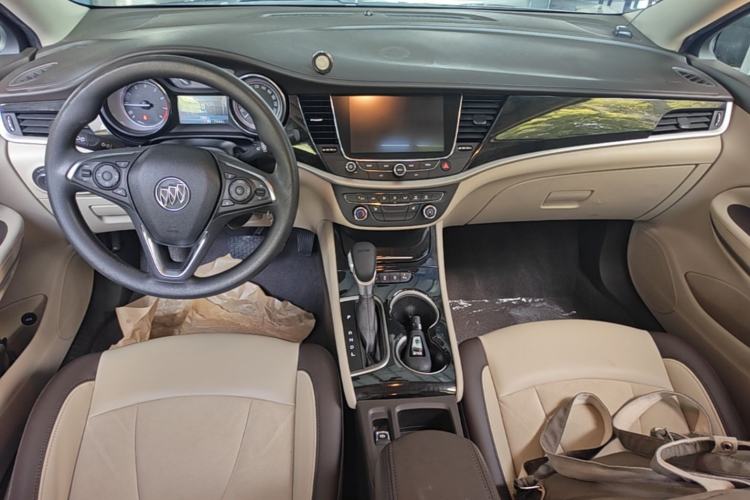 Used Buick Verano 2015 Sedan 15S Automatic Leading Model Center Console