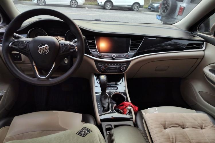 Used Buick Verano 2015 Sedan 15S Automatic Leading Model Center Console
