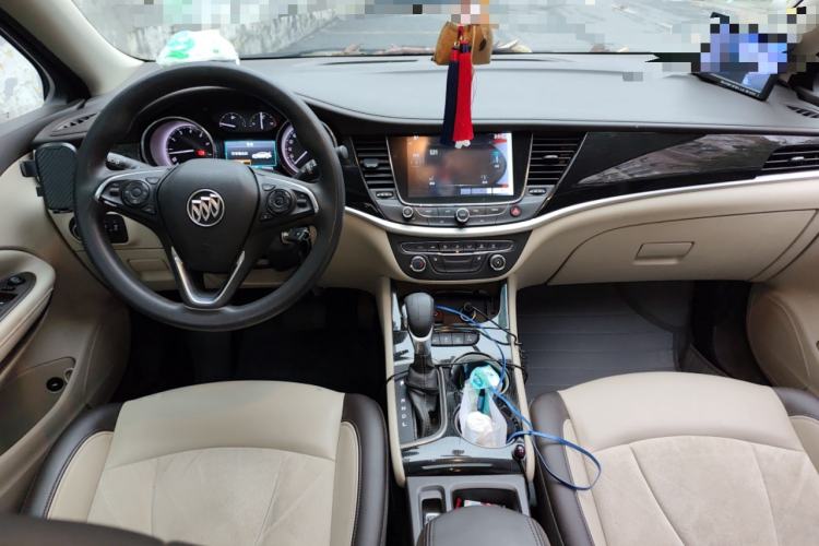 Used Buick Verano 2015 Sedan 15S Automatic Leading Model Center Console