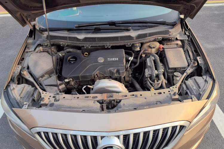 Used Buick Verano 2015 Sedan 15S Automatic Leading Model Engine Bay