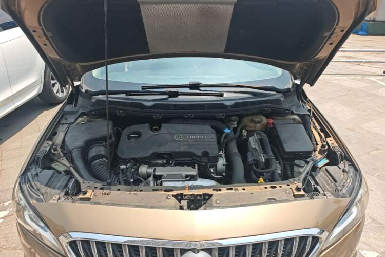 Used Buick Verano 2015 Sedan 20T Dual-Clutch Elite Model Engine Bay